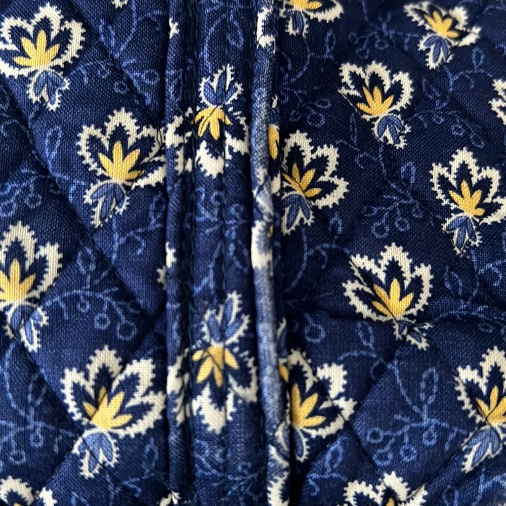 Vintage Women’s Vera Bradley purse with front pocket- Mason Blue Pattern - Picture 7 of 7
